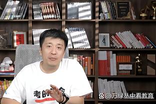 队记：追梦近期一直受到右膝挫伤的困扰 明日对阵76人出战成疑